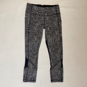 Lululemon cropped leggings